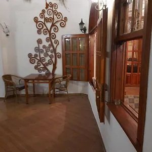 2* Szálloda Frankfurt